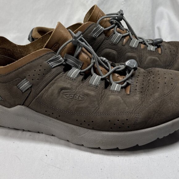KEEN 14 Outdoor Mens Size 12  Highland Hikers Brown Lace Low Profile 1023142 EUC - Picture 1 of 11